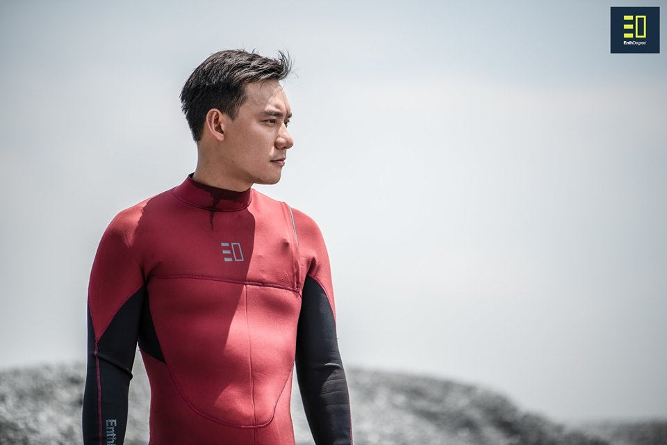 ชุดดำน้ำชาย Enth Degree Kenetic Zipless Steamer Male Red 3/2