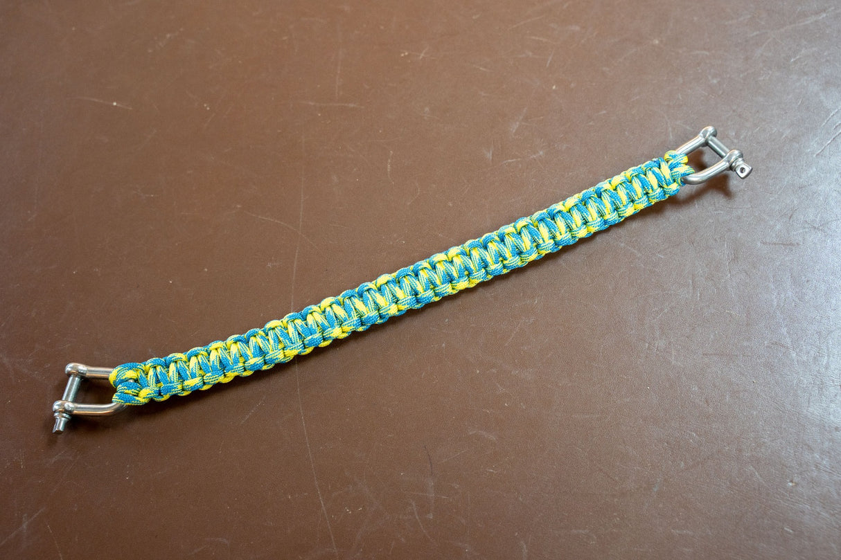 X-Adventurer 30cm Lanyard with Shackles Blue & Yellow